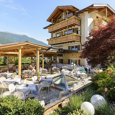 Naturhotel Sonnenhof Chiusa Esterno foto